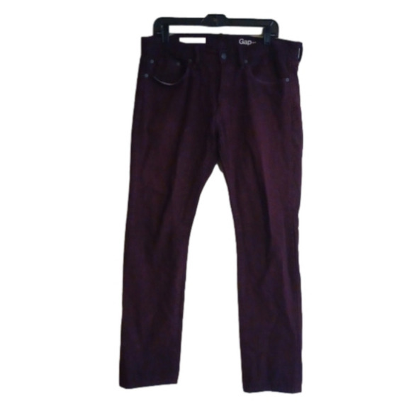 Gap Mens Burgundy/rust colored Jeans.  Size 32x30, slims. Good used condition. - Picture 1 of 8